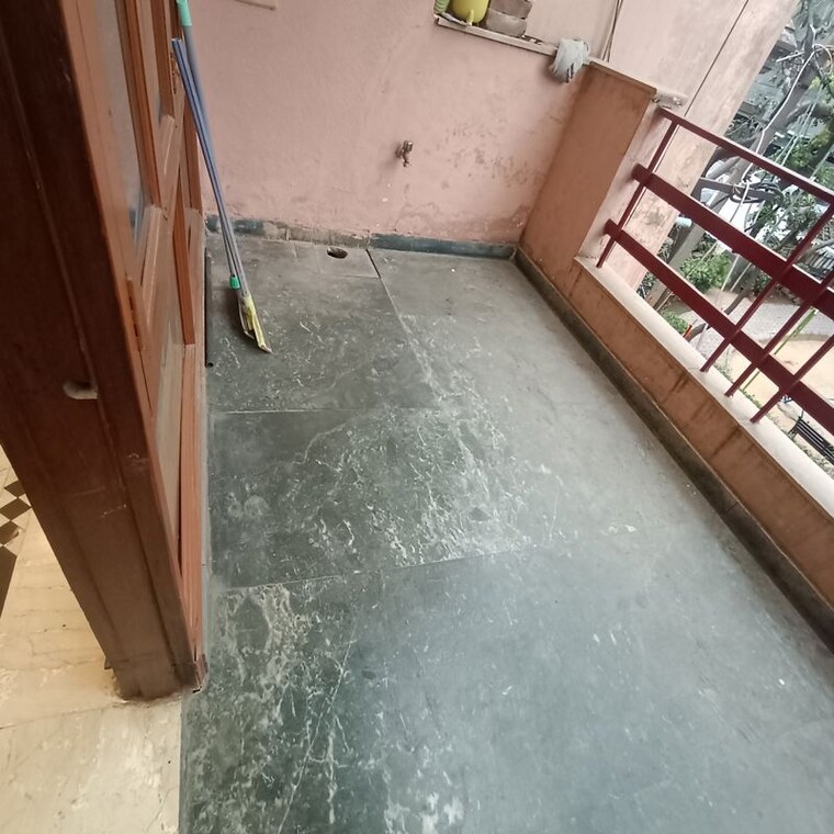 Balcony, kalkaji 2 Bedroom 900 Sq.Ft. Builder Floor In Kalkaji Delhi 10242694
