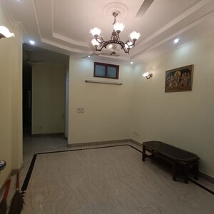 Room in 2 BHK Builder Floor at Kalkaji – for Rent