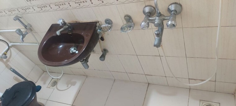 Bathroom, neco-gardens 2 Bedroom 857 Sq.Ft. Apartment In Viman Nagar Pune 10242693