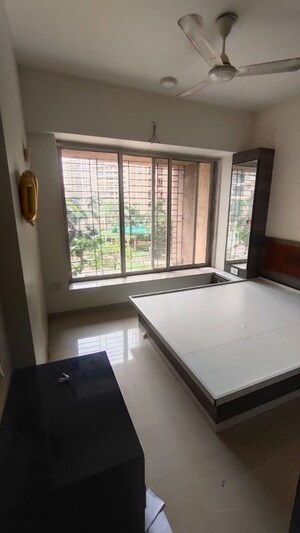 2 BHK Apartment For Rent in Nahar Jonquille And Jamaica, Chandivali
