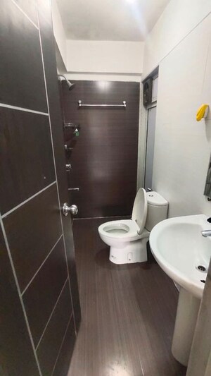 Bathroom in 2 BHK Apartment at Nahar Jonquille And Jamaica, Chandivali – for Rent