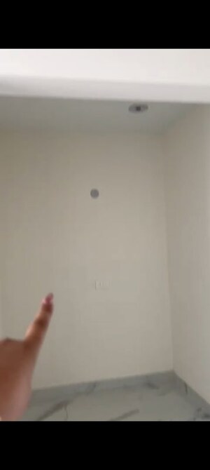 Furnished Amenities in 2.5 BHK Apartment at M3M Soulitude, Sector 89 – for Rent