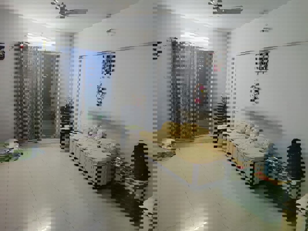 2 BHK 800 Sq.Ft. Apartment in Karan Palms