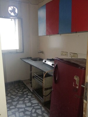 Team Area in 1.5 BHK Builder Floor at Malviya Nagar – for Rent