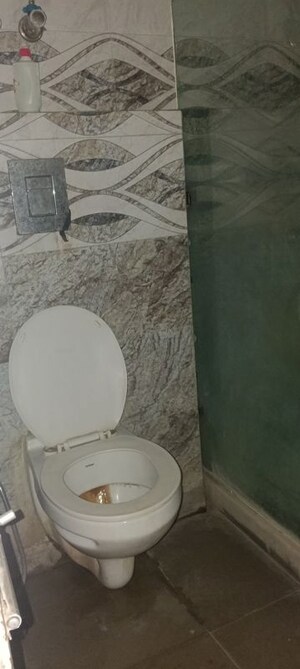 Bathroom in 1.5 BHK Builder Floor at Malviya Nagar – for Rent