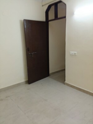 Room in 2.5 BHK Builder Floor at Malviya Nagar – for Sale