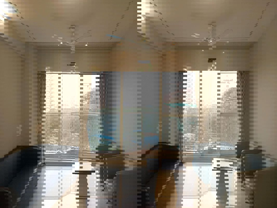 3 BHK 1350 Sq.Ft. Apartment in Soham Crystal Spires