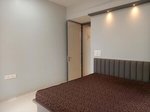 Bedroom in 3 BHK Apartment at Soham Crystal Spires, Thane West – for Rent