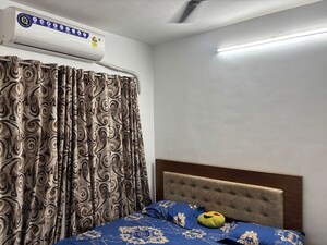 Bedroom in 2 BHK Apartment at Shree Park, Mira Road – for Rent