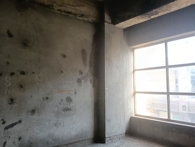 Room, eros-market-place Commercial Shop 381 Sq.Ft. In Niti Khand Iii Ghaziabad 10242913