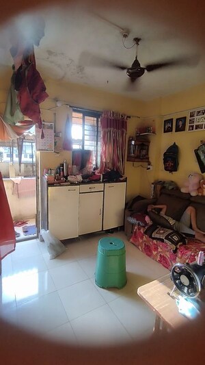 Master Bedroom in Studio Apartment at Dombivli West – for Rent