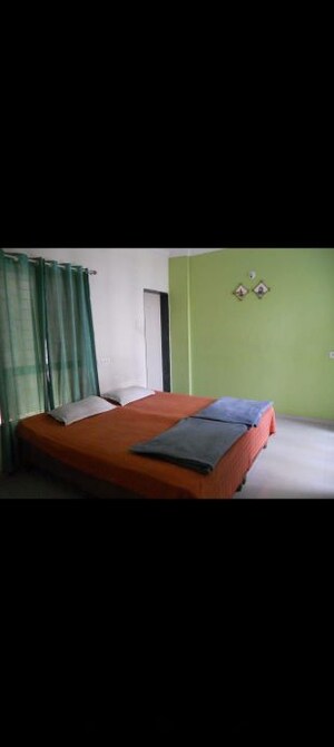 Bedroom in  Apartment at G K Roseland Residency, Pimple Saudagar – for Rent