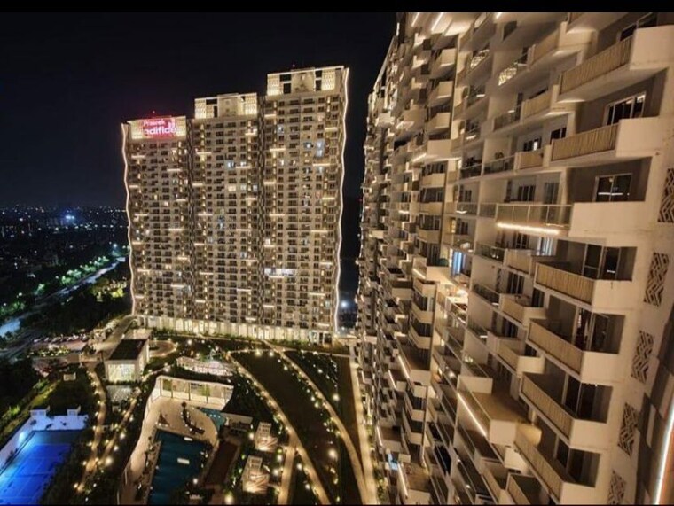 Exterior View, prateek-edifice 3.5 Bedroom 2500 Sq.Ft. Apartment In Sector 107 Noida 10242939