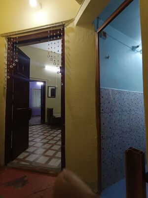 Building Lobby in 1 BHK Apartment at Ballygunge Place – for Rent