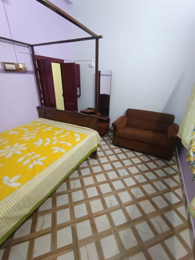 Bedroom, ballygunge place 1 Bedroom 500 Sq.Ft. Apartment In Ballygunge Place Kolkata 10242934