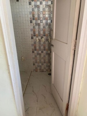 Balcony in 2.5 BHK Villa at Sector 31 – for Rent