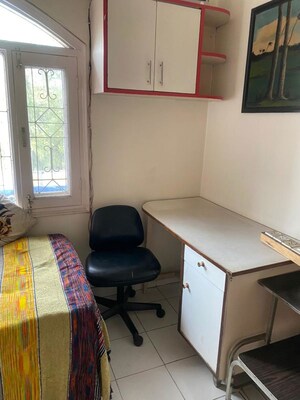 Team Area in 2.5 BHK Villa at Sector 31 – for Rent