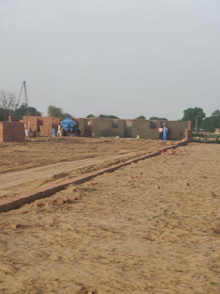 undefined, saini  60 Sq.Yd. Plot In Saini Greater Noida 10243015