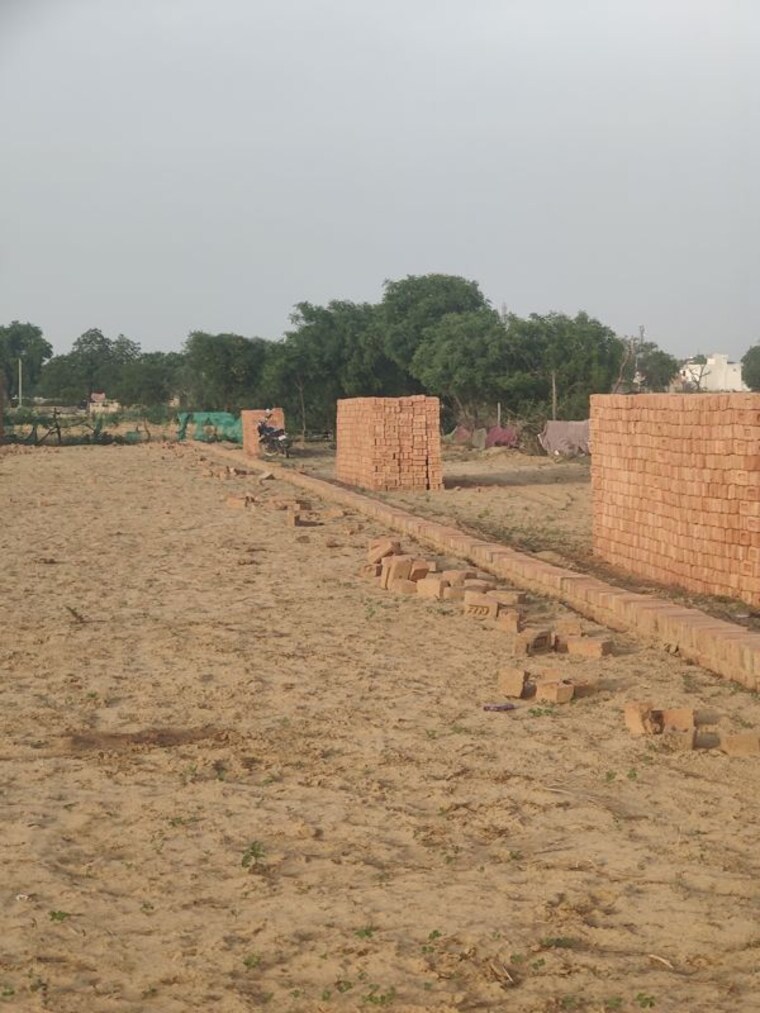 undefined, saini  60 Sq.Yd. Plot In Saini Greater Noida 10243015