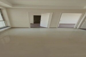 Room in 3 BHK Apartment at Imperia Esfera, Sector 37c – for Sale