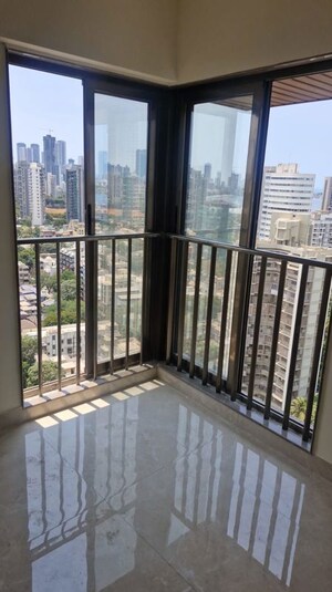 Balcony in 3 BHK Apartment at Matunga West – for Rent