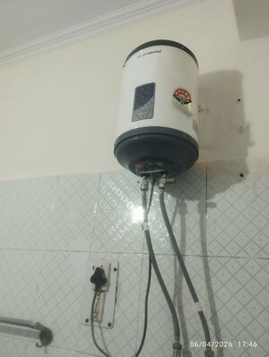 Bathroom in 2 BHK Apartment at Telecom City, Sector 62 – for Rent