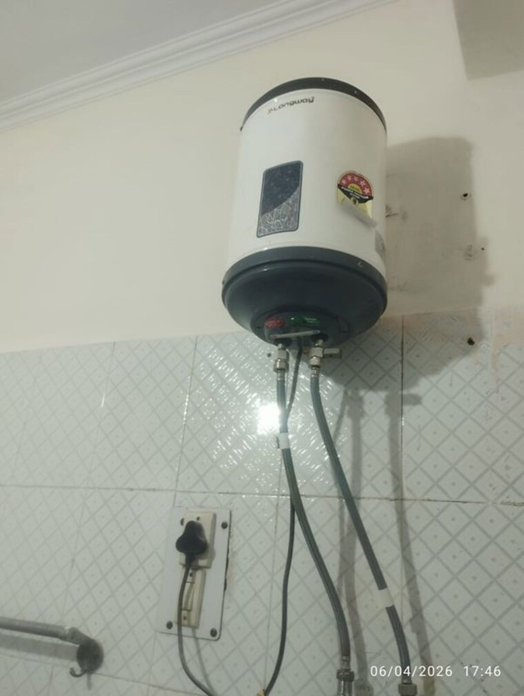 Bathroom, telecom-city 2 Bedroom 1200 Sq.Ft. Apartment In Sector 62 Noida 10241091