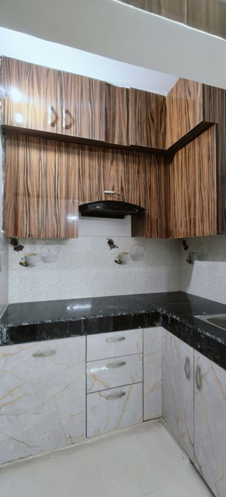 Kitchen, awho-apartments 2 Bedroom 1800 Sq.Ft. Builder Floor In Sector 22 Gurgaon 10243041