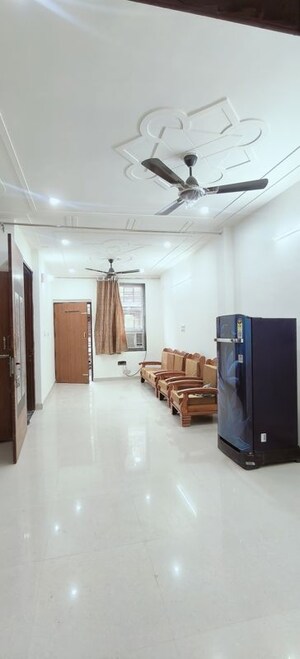 Living Room in 2 BHK Builder Floor at AWHO Apartments, Sector 22 – for Rent