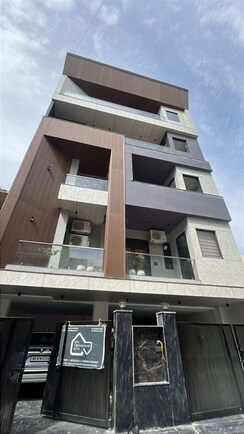 4 BHK + Pooja Room Builder Floor For Sale in Sector 85