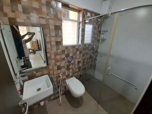 Master Bedroom in 2 BHK Apartment at Platinum Heritage, Ghodbunder Road – for Rent