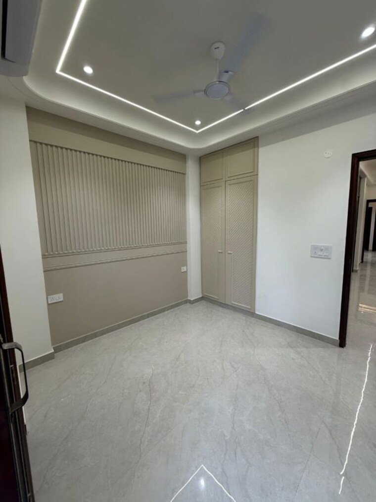 Room, niti khand i 3 Bedroom 1112 Sq.Mt. Builder Floor In Niti Khand I Ghaziabad 10243086