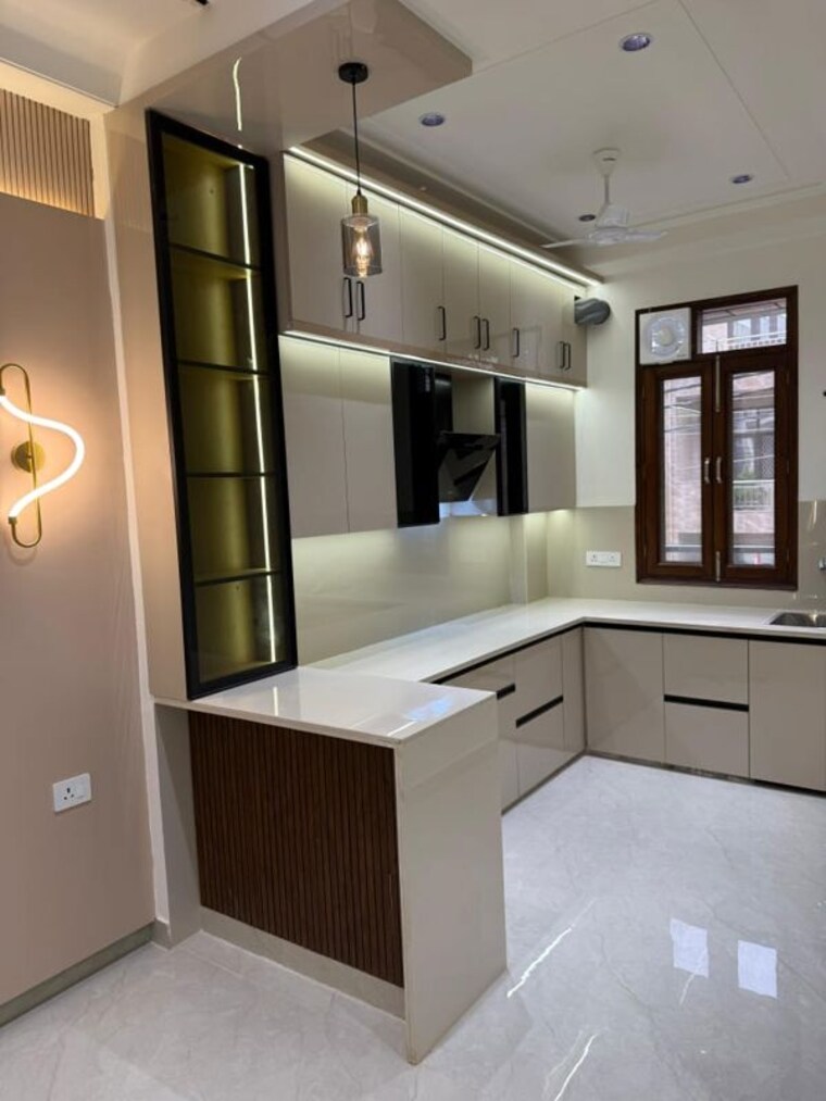 Kitchen, niti khand i 3 Bedroom 1112 Sq.Mt. Builder Floor In Niti Khand I Ghaziabad 10243086