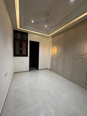 Room in 3 BHK Builder Floor at Niti Khand I – for Sale