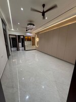 3 BHK + Pooja Room,Servant Room 1112 Sq.Mt. Builder Floor in Niti Khand I