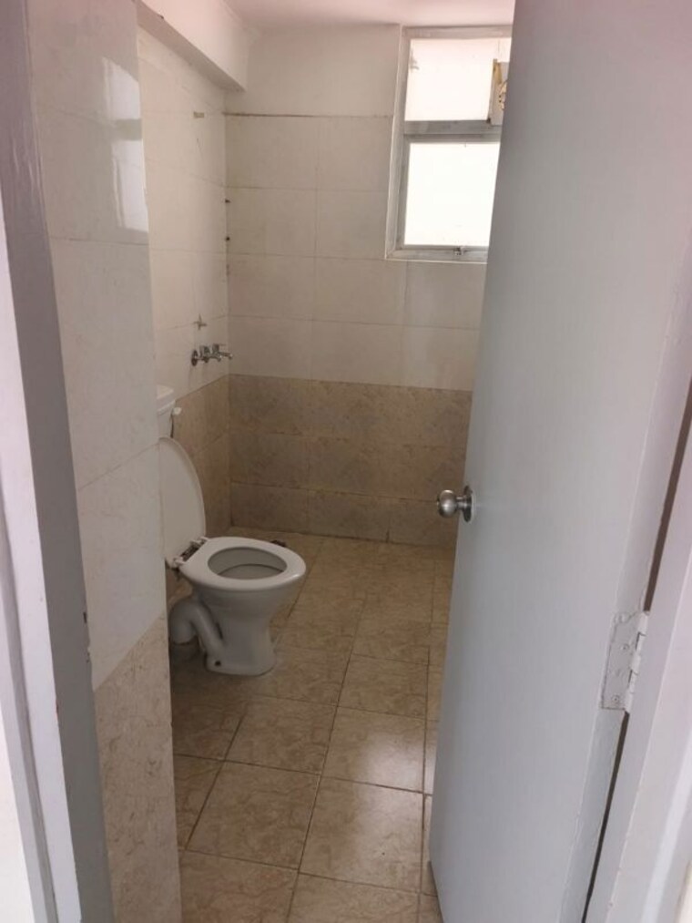 Bathroom, sector 90 2 Bedroom 600 Sq.Ft. Builder Floor In Sector 90 Gurgaon 10243092