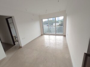 Room in 2 BHK Apartment at Indiabulls One Indiabulls, Pokhran Road No Two – for Rent