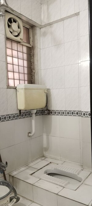 Bathroom in 3.5 BHK Apartment at Nirmal Lifestyle Residency CHS Ltd, Mulund West – for Rent