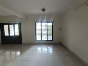 Room in 2 BHK Apartment at Florentine Villas, Sopan Baug – for Sale