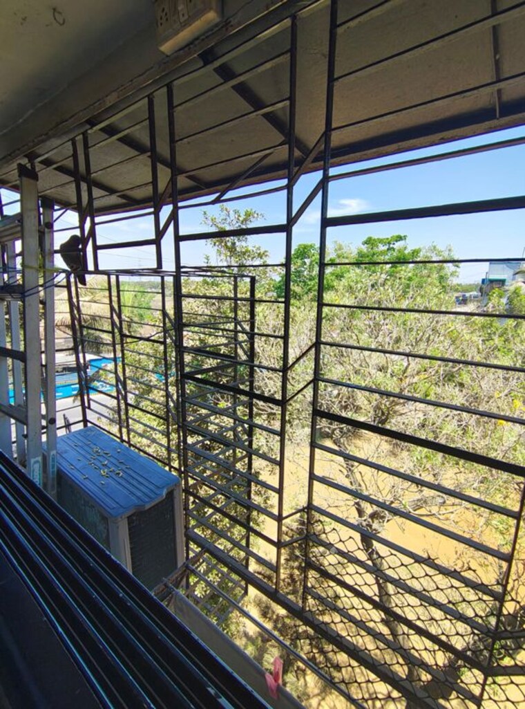 Balcony, ghatkopar east 1 Bedroom 400 Sq.Ft. Apartment In Ghatkopar East Mumbai 10243439