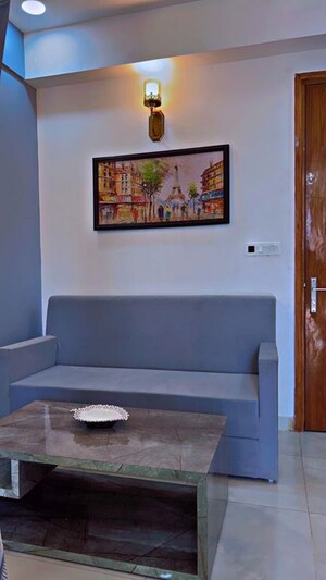 Furnished Amenities in 1 RK Apartment at Supertech North Eye, Sector 74 – for Rent