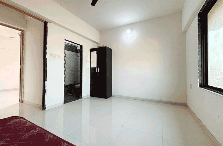 Room, jawaharlal nehru road Pg For Girls In Jawaharlal Nehru Road 10243432