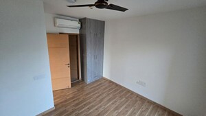 Room in 2 BHK Apartment at Tata Gurgaon Gateway, Sector 112 – for Rent