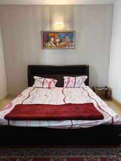 2 BHK + Pooja Room Independent House For Rent in Gomti Nagar