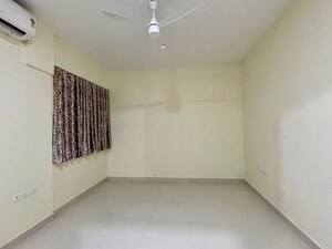 Room in 4 BHK Apartment at Ideal Aquaview, Mahish Bathan – for Rent