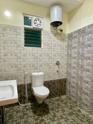 Bathroom in 4 BHK Apartment at Ideal Aquaview, Mahish Bathan – for Rent