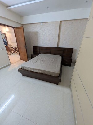 Bedroom in 3 BHK Apartment at Benson Town – for Rent