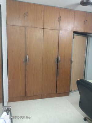 Furnished Amenities in 1 BHK Apartment at Manorath CHS Parel, Parel – for Rent