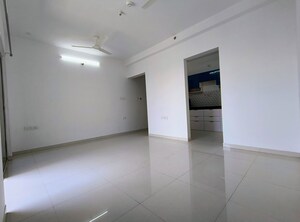 Room in 3 BHK Apartment at Godrej Boulevard, Manjari – for Rent