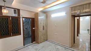 Room in 3 BHK Builder Floor at Malviya Nagar – for Rent